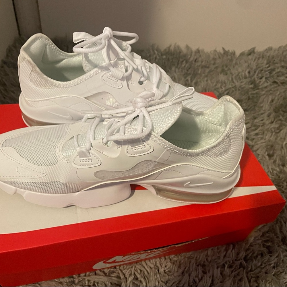 Airmax Infinity - Picture 3 of 3